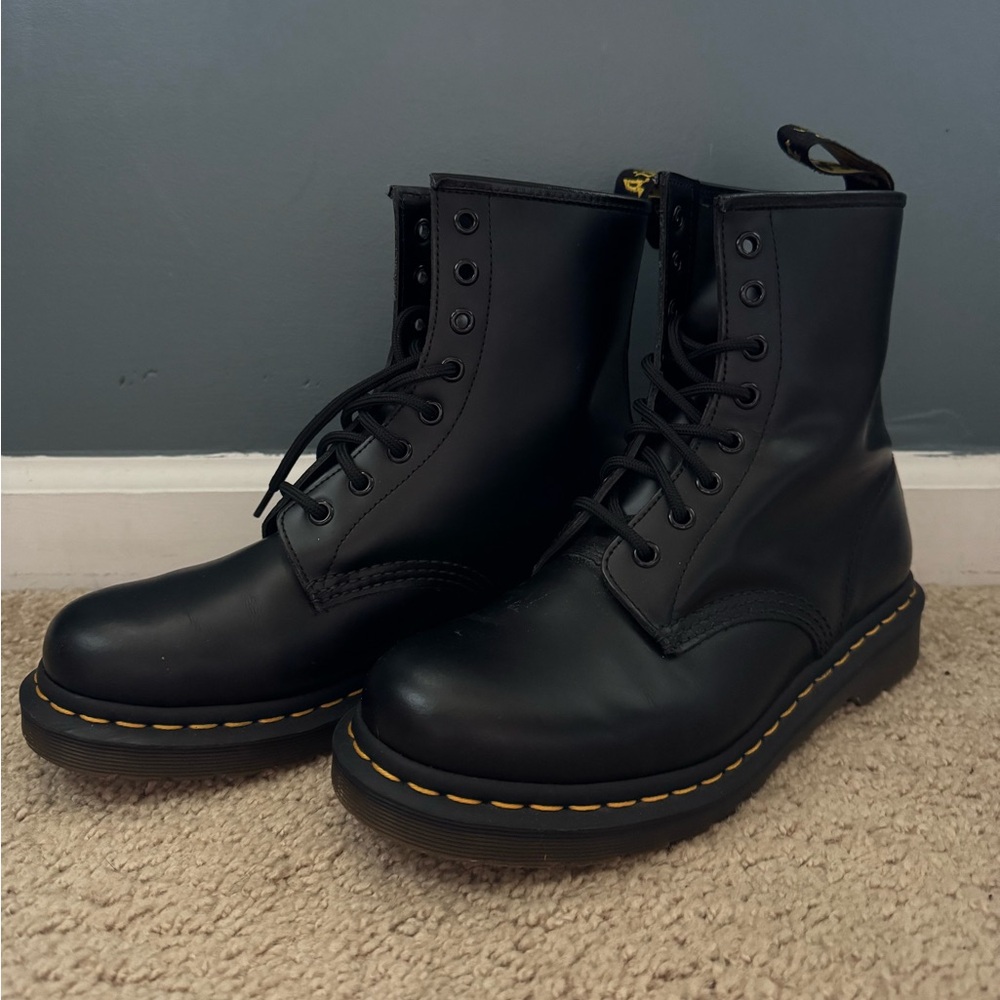 Dr. Martens Smooth Leather Lace Up Boots - Black